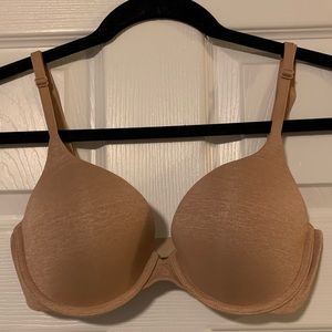Victoria’s Secret bra